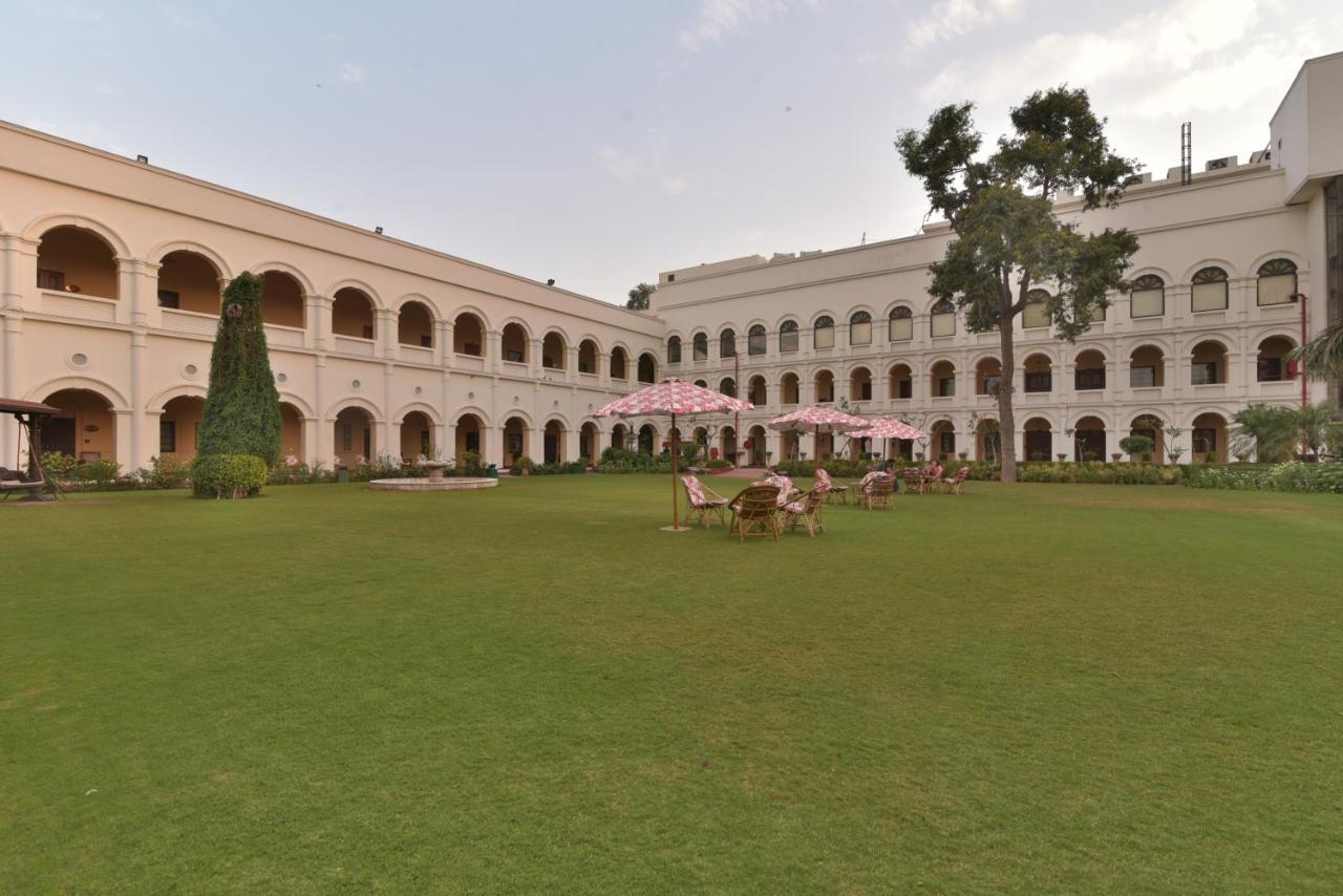 The Grand Imperial - Heritage Hotel Agra  Buitenkant foto